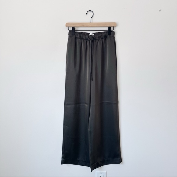 Aritzia Wilfred The Lodge Pant Satin Dark Olive - Picture 10 of 14